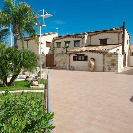 Palme Villa Alcamo Marina